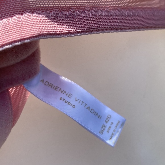 Adrienne Vittadini Bra Size 42D - Picture 4 of 5